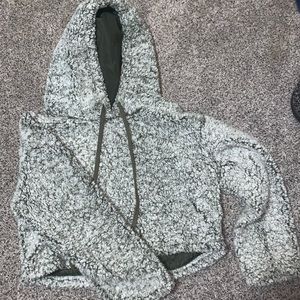 Wild Fable cropped Sherpa hoodie